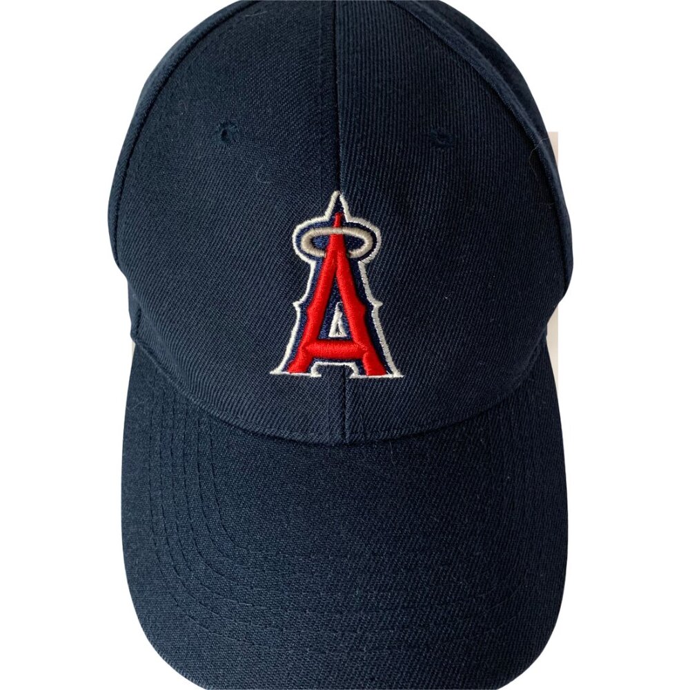 NEW ERA ANGELS Baseball Cap in NAVY